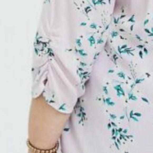 Torrid Floral Gauze Smocked Top NWT 1 - Picture 4 of 6